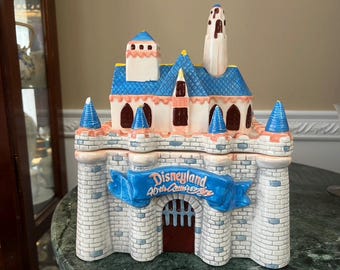 Vintage Disneyland Limited Edition 40th Anniversary Castle Cookie Jar
