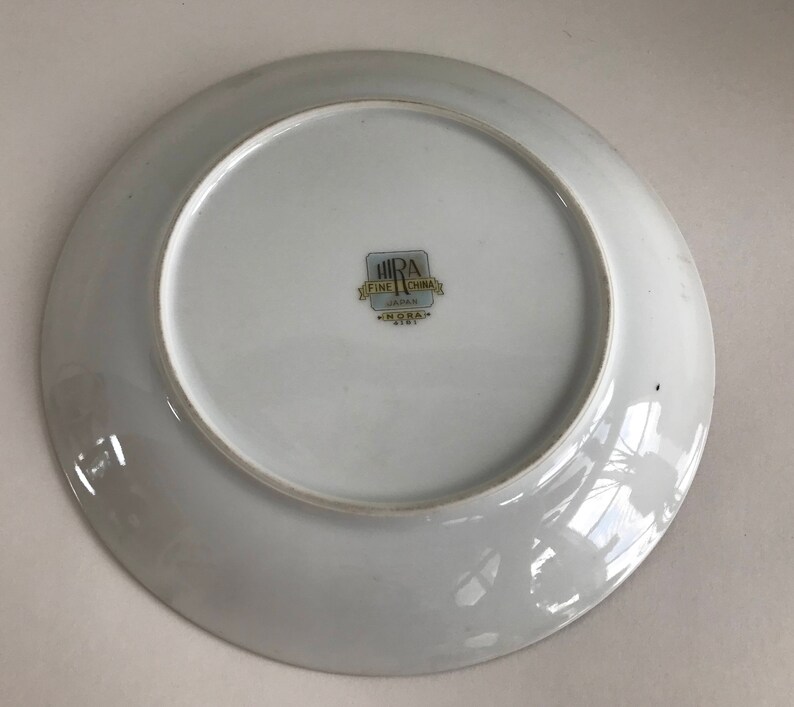 Hira Fine China Japan Nora Pattern 4181 7 12 Bread /& Butter Plate