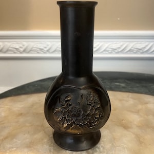 Antique 7&quot; Japanese Design Bronze Vase With Flowers