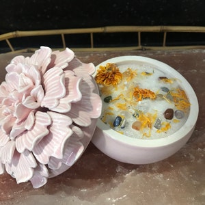 Candle Jasmine Scented Palm Wax Aroma Therapy Candle in Pink Floral Container with Lid