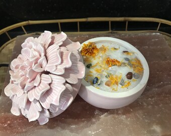 Candle Jasmine Scented Palm Wax Aroma Therapy Candle in Pink Floral Container with Lid