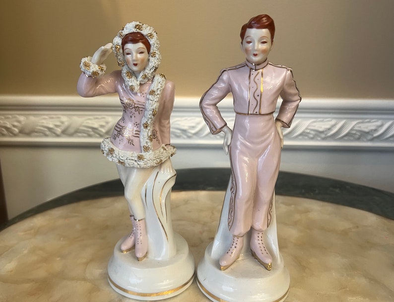 Vintage Maruyama Japan Porcelain Young Man & Lady Ice Skating Etsy