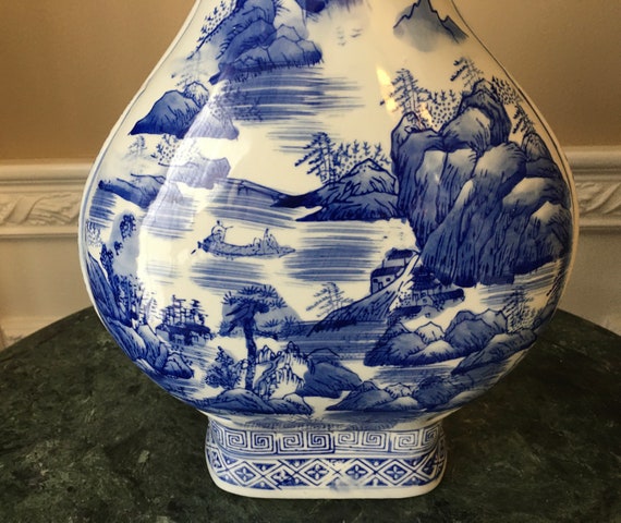 Vintage Made in China Blau-Weiß 18