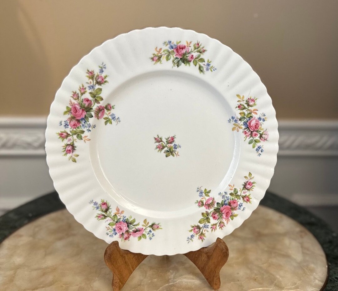 Royal Albert Bone China Moss Rose 10 1/4