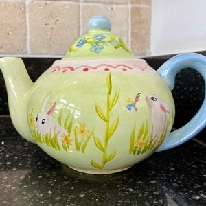 Sweet Olive Designs 4 Cup Bunny Teapot