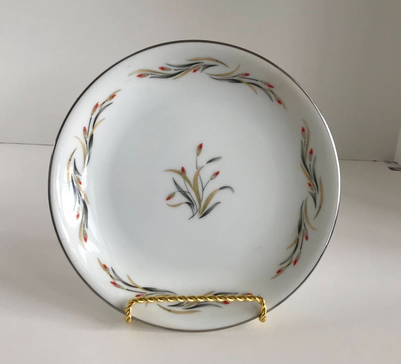 Hira Fine China Japan Nora Pattern 4181 7 12 Bread /& Butter Plate