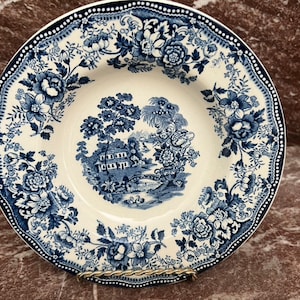 Vintage Royal Staffordshire Clarice Cliff Blue White Tonquin 8&quot; Rimmed Soup Bowl