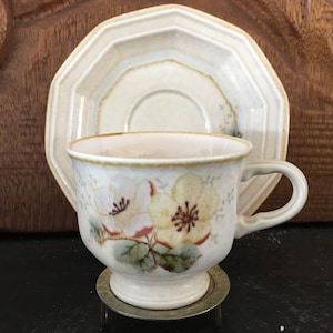 Mikasa  Avante FE 902 Firenze Japan Coffee Cup and Saucer