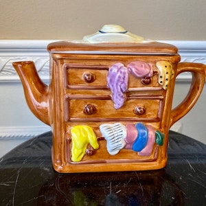 Vintage 1993 Seymour Mann 6 Cup Ceramic Teatime Teapot