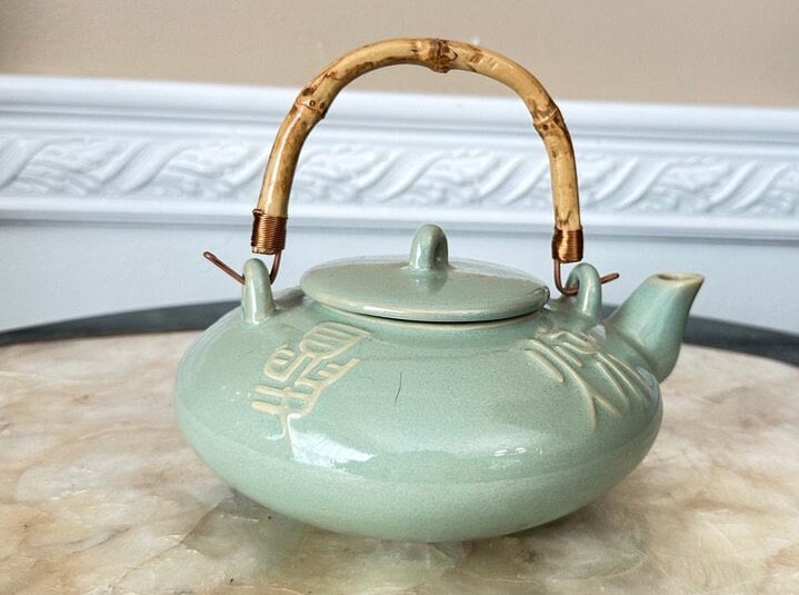 Bamboo Teapot Handle - Sanbao Studio - ChinaClayArt