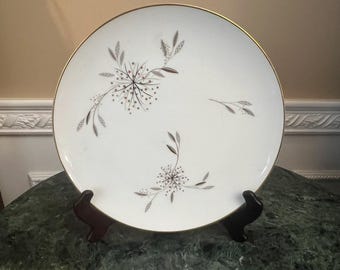 Noritake China Japan 5602 Helene 10 1/2" Dinner Plate