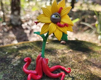 Large Sunflower Figure Sculpture Beholder Bud Original Character Collectible Hazel Blue Eyes Valentines