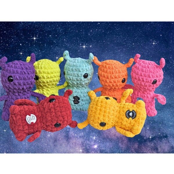 Alien stuffed animal handmade, Space alien plushie, space gifts for kids, space party favors, gift under 20, Extraterrestrial Stuffed animal
