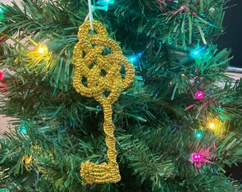 Gold key Christmas tree ornament or Key Fob macramé Christmas ornament macramé keychain