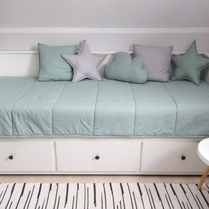 Couvre-lit matelassé sauge, couvre-lit sauge à carreaux matelassés à la main, couvre-lit 100 % coton, couette moderne recto-verso image 1