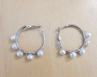 Pearl earrings with Stainless steel hoops - Akaroa series