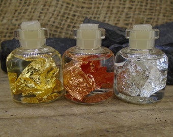 Copper, Silver & 22ct Gold Leaf in Blown Glass Bottles - Small Gifts, Chemist, Elements, Miniatures, Collectibles  FREE WORLDWIDE DELIVERY