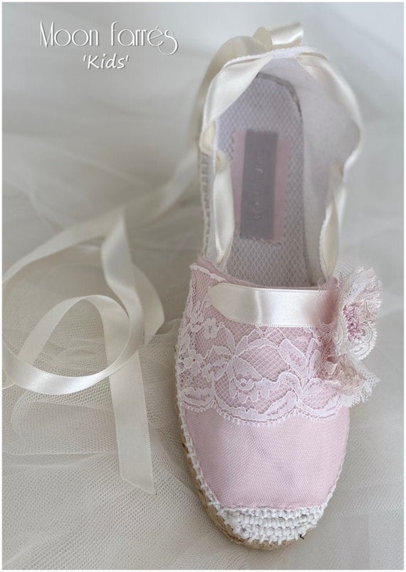 Zapatos de alpargatas niña con flores para comunión y - Etsy España