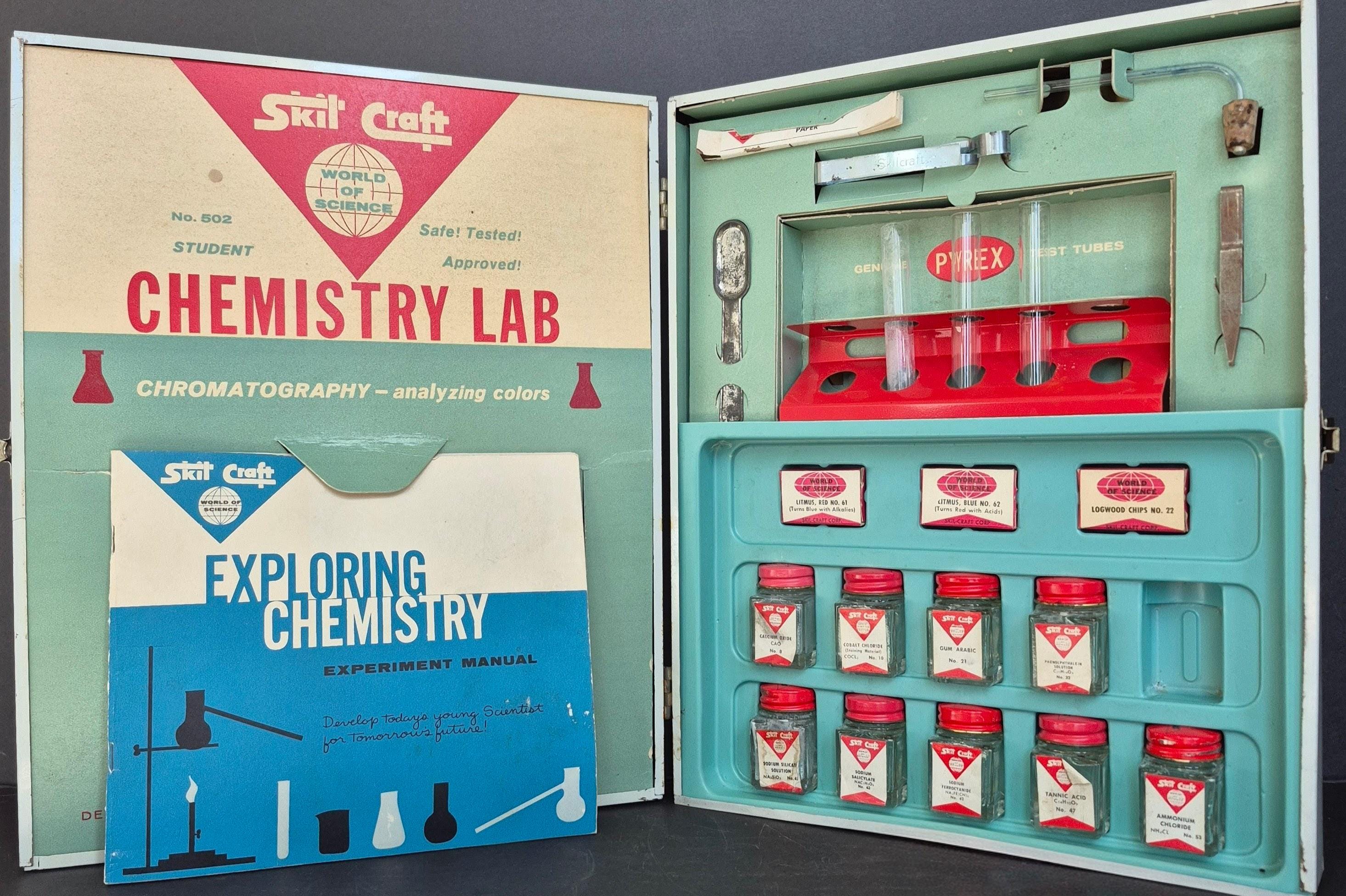 Vintage 1950s Skil Craft World Of Science Chemistry Lab Science Kit Vintage 1950s Skil Craft World Of Science Chemistry Lab Science Kit