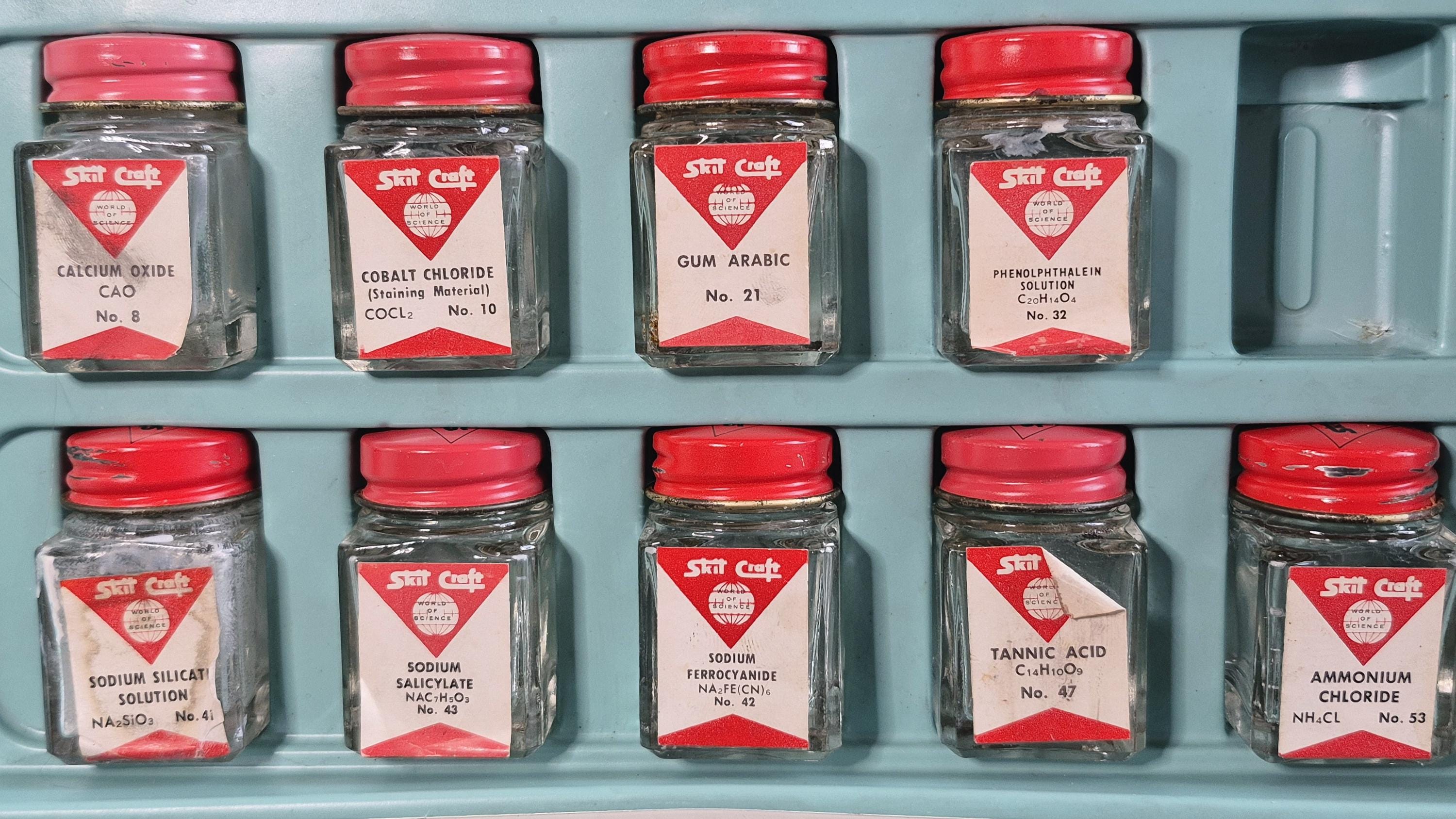 Vintage 1950s Skil Craft World of Science Chemistry Lab Science Kit ...