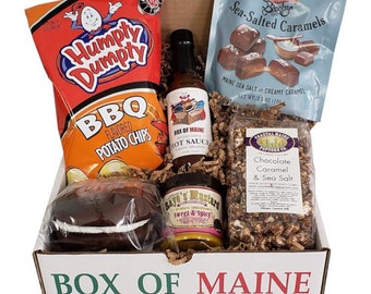 Sweet and Spicy Box - Whoopie Pie, Hot Sauce, BBQ Chips, Mustard, Milk Chocolate Caramels, Popcorn - Gift Set, Valentines Day, Mothers Day