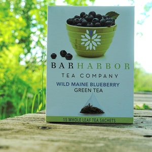 Wild Maine Blueberry Green Tea - All Natural & Organic - Box of 15 individually wrapped Sachets