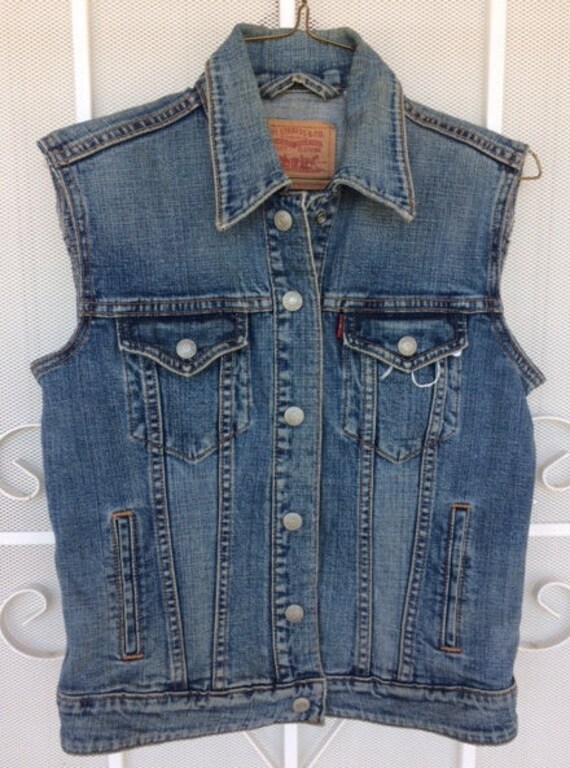 levi's denim trucker vest