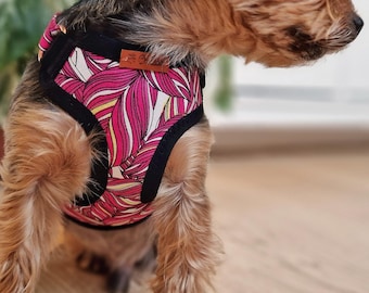 Adjustable Teacup dog harness made from lilac floral pattern cotton fabric, Small dog harness, Puppy Harness, Soft lightweight dog harness
