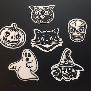 Tim Holtz Halloween Die Cuts * Retro Halloween * Two Sets * Vintage Halloween Designs * Sizzix 666000 * Fun Addition to Halloween projects!