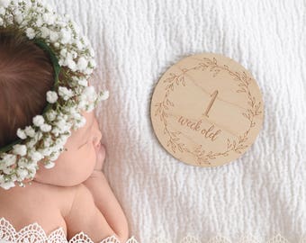 Baby mijlpaalkaarten, babyshowercadeau, babymijlpaalkunst, nieuwe babycadeau, kinderdagverblijfdecor, houten babymijlpaalkaarten