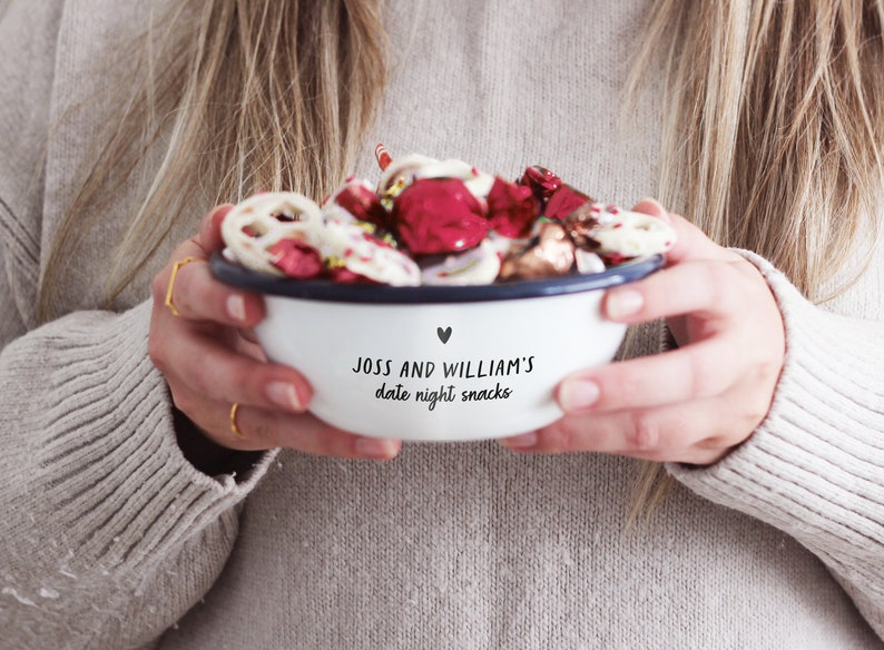 Personalised snack bowl, Valentine's day gift for her, gift for boyfriend, gift for him, engraved bowl, personalised bowl, date night bowl image 2