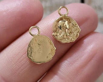 Rustic Pendant Charm 18k Gold Plated Small Round 10mm - BOHOSEASON