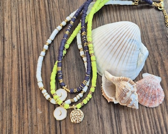 Heishi Moon Pendant Necklace Reversible 18k Gold Plated Choose White Lime Navy Boho Jewellery - BOHOSEASON