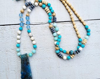 Boho Necklace Wooden Beads Blue Agate Pendant - BOHOSEASON