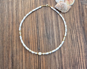 White Heishi and Fresh Water Pearl Beaded Necklace 18k Gold Plated Boho Jewellery - BOHOSEASON