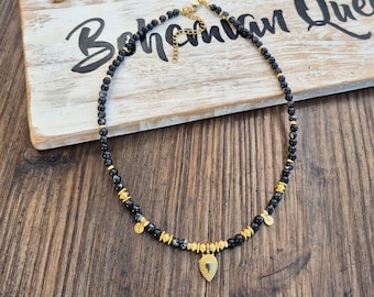 Black Sea Shell Gemstone Beads 18k Gold Plated Pendants Charms Necklace - BOHOSEASON