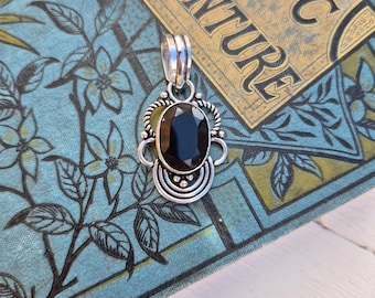 Diopside Gemstone Pendant Dark Green Faceted Stone 925 Silver Plated - BOHOSEASON