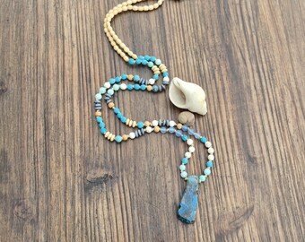 Boho Necklace Wooden Beads Blue Natural Agate Gemstone Pendant - BOHOSEASON