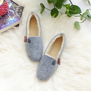 BESTSELLER Wolvilten pantoffels voor dames | Wolvilten pantoffels cadeau voor haar | Thuisschoenen van natuurlijke viltwol | Comfortabele warme wollen cadeaulaarzen
