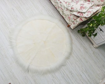 Alfombra de piel de oveja blanca cosida a mano / Alfombra de lana natural de pelo largo (130 cm)