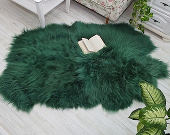 Green Sheepskin Rug: Real Wool Blanket, Home Decor (190x120cm)