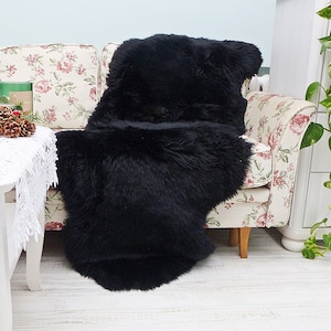 Double Black Sheepskin Rug New House Gift Real Sheepskin Sofa Cover Housewarming Present Natural Wool Blanket Shaggy Chair Cover & Area Rug