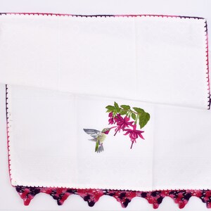 Toalla de cocina con diseño de colibrí, bordada a mano en crochet. Toalla de algodón para cubrir la puerta del horno. Regalos exclusivos para cumpleaños, recién casados y Pascua.