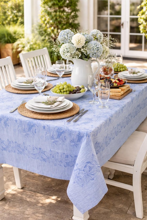 Blaue Leinen Jacquard Tischdecke, gewebtes Weinreben Muster, European Made