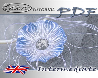 Tutorial de arcilla polimérica: colgante de flor de medusa (inglés)