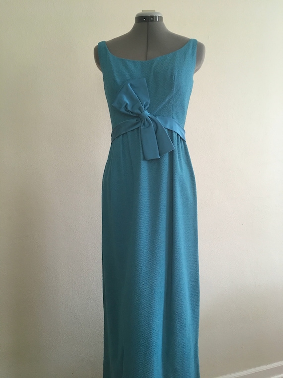 1950s gown