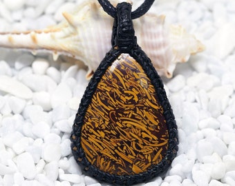 Teardrop Elephant skin jasper macrame pendant