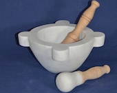 Mortar 22 cm (8.66 inch) in white Carrara marble with beech wood pestle and marble head pestle
