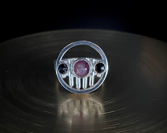 Pink Sapphire and Black Spinel Circle Ring