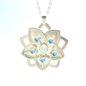 ICY Flower Pendant